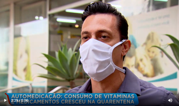 Dr. Andreson Jose de Almeida durante entrevista para TV Rio Preto