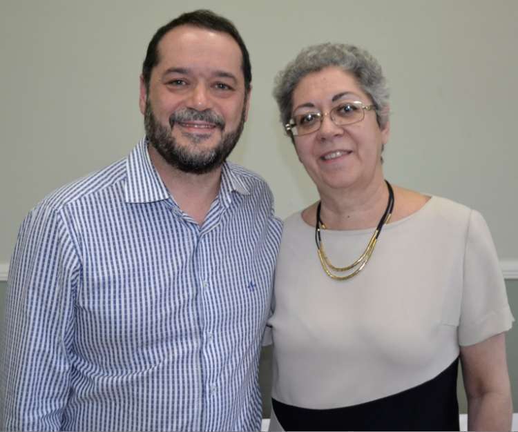Dr. Pedro Eduardo Megasso e Dra. Roseli Simões Barreto
