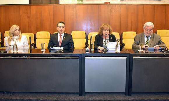 A deputada estadual Maria Lúcia Amary, Dr. Marcos Machado, e os vereadores Edir Sales e Gilberto Natalini