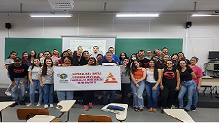 PParceria Campanha Farmácia Solidária com acadêmicos do curso de Farmácia da Faculdade Anhanguera de São José dos Campos 