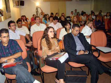 Público marcou presença no Plenário do CRF-SP para acompanhar o ciclo de palestras
