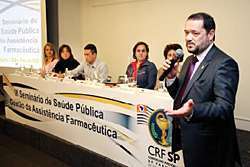 III Seminário de Saúde Pública: estímulo do CRF-SP à troca de experiências sobre assistência farmacêutica nos municípios (Foto: Chico Ferreira / Agência Luz)