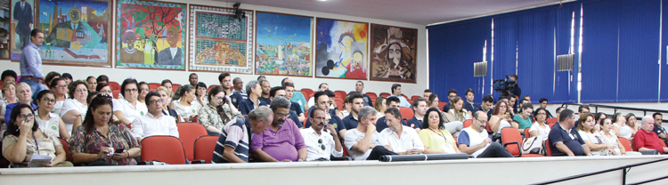 Câmara de São José do Rio Preto durante votação, em março, da Lei Ordinária nº 11896/16