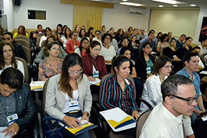 Público lotou plenário do CRF-SP durante o I Encontro Farmácia Estética, realizado no início do ano 